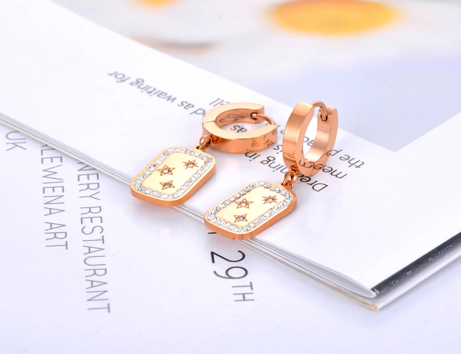 Titanium Stainless Steel Rhinestone Star Earrings Fashion Geometric Rectangle Hoop Earrings Jewelry for Women Girl E22075