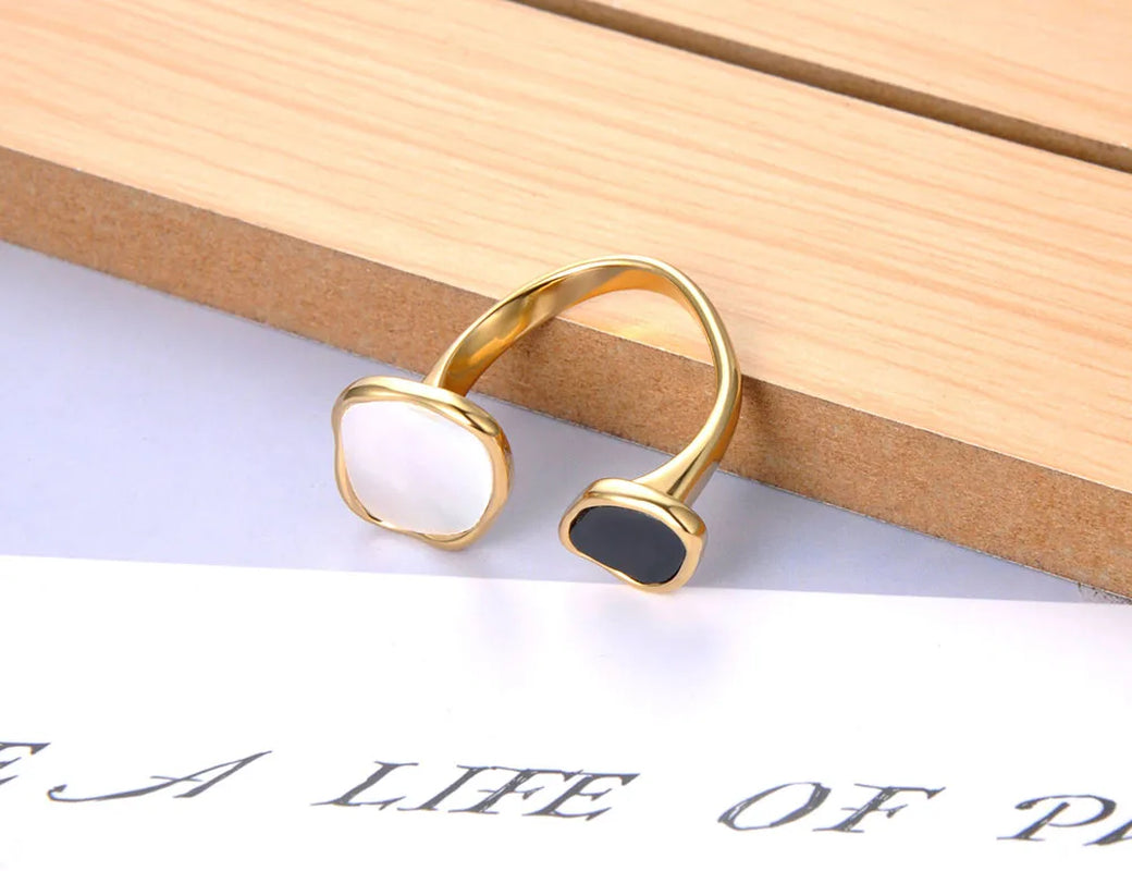 Titanium Stainless Steel Acrylic Shell Ring Trendy Geometric Open Ring Jewelry for Women Кольцо Женское R22005