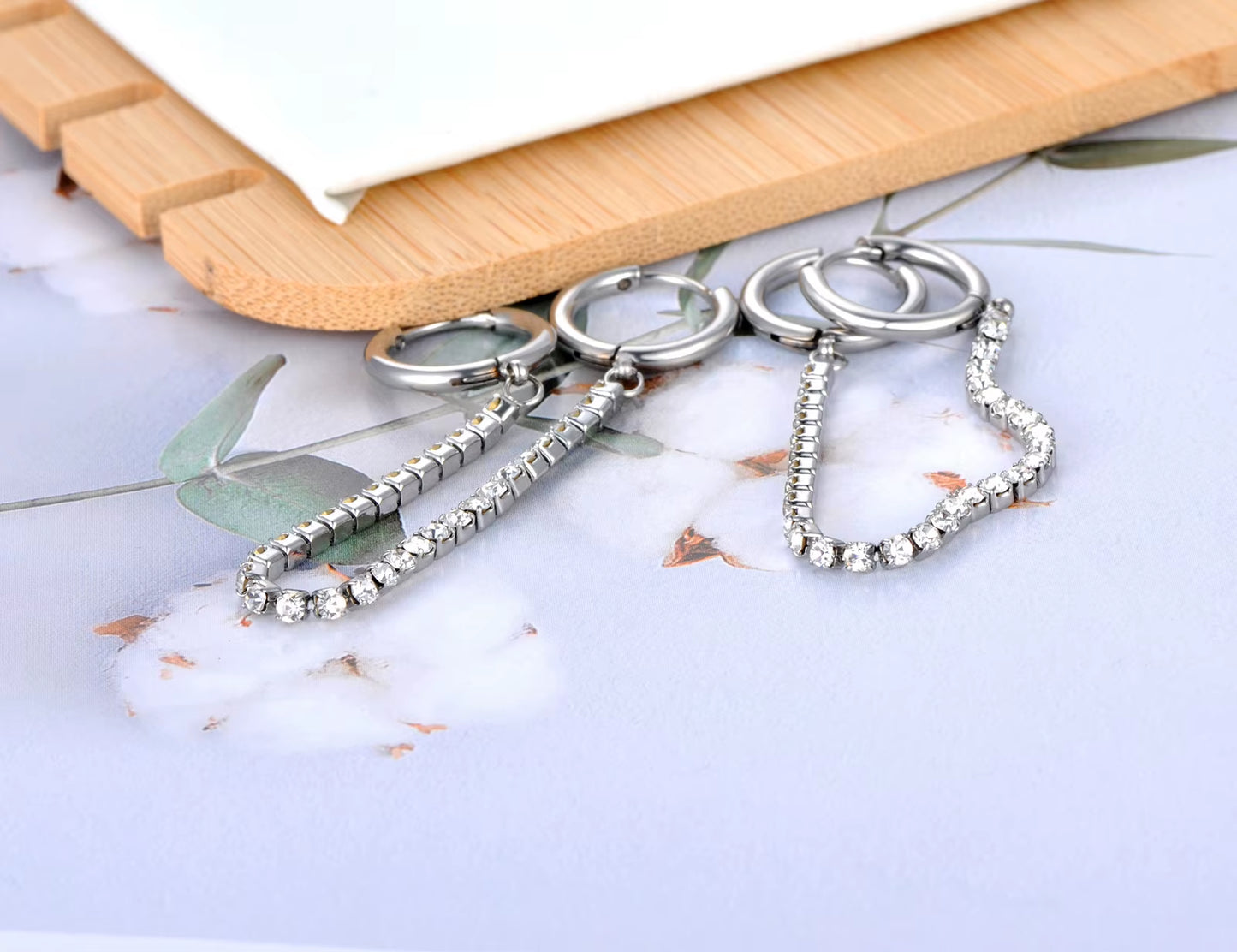 Sparkling Cubic Zirconia Crystal Hoop Earrings Jewelry for Women Girls Stainless Steel Long Tassel Earrings Серьги E22135