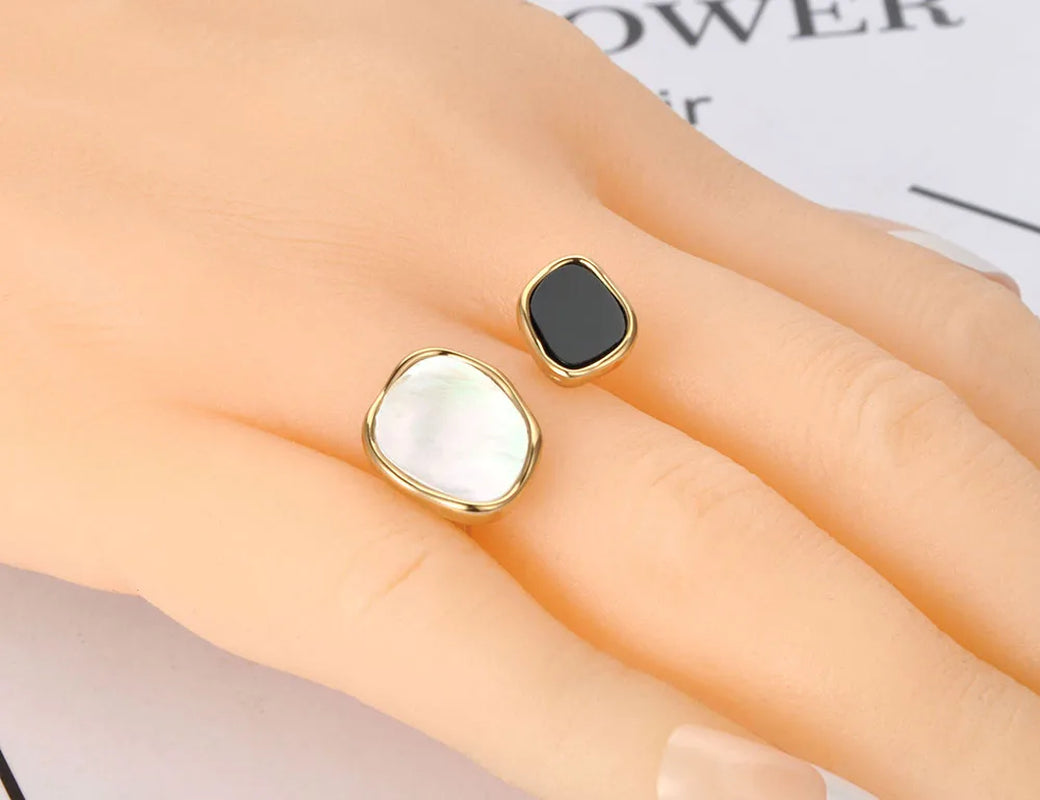 Titanium Stainless Steel Acrylic Shell Ring Trendy Geometric Open Ring Jewelry for Women Кольцо Женское R22005