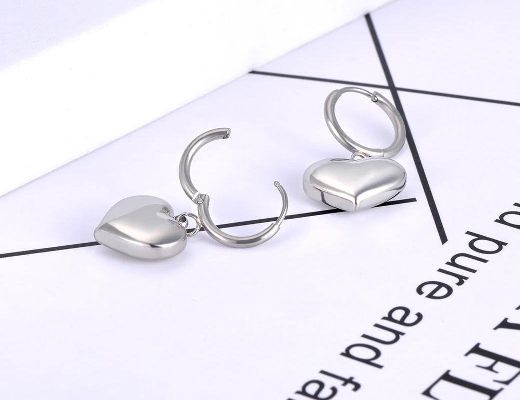 Trendy Titanium Stainless Steel Love Heart Hoop Earrings Classic Wedding Earrings Jewelry for Women Pendientes E21056
