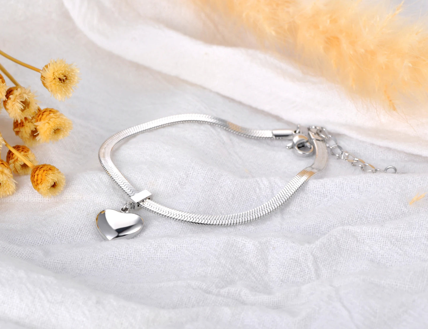 18K Gold Plated Heart Charm Bracelets for Women Girls Stainless Steel Snake Chain Bracelet Jewelry Pulseras Mujer B22090